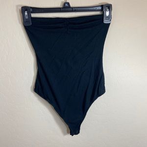 Strapless body suit